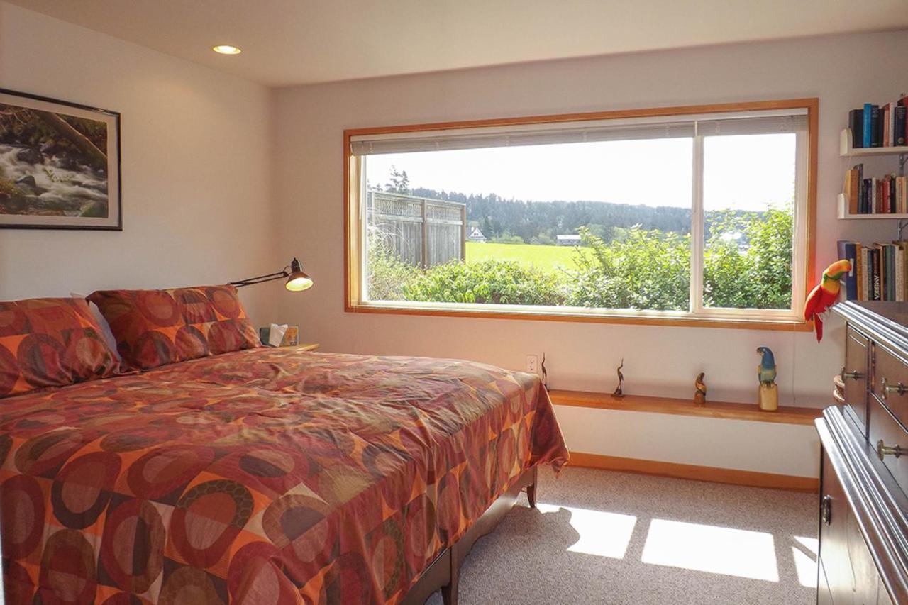 9 Condo Lopez Island Exterior photo